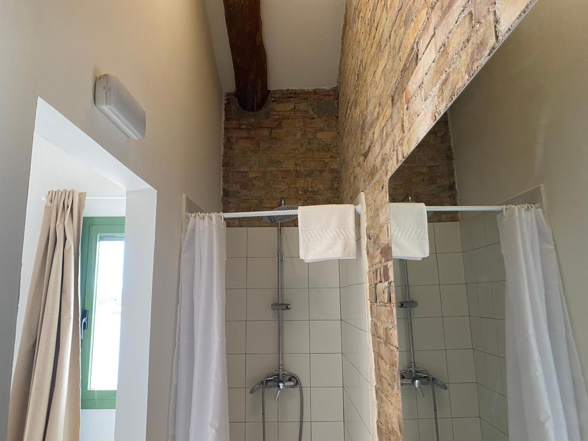 Hotel Les Filles Deltebre Zewnętrze zdjęcie